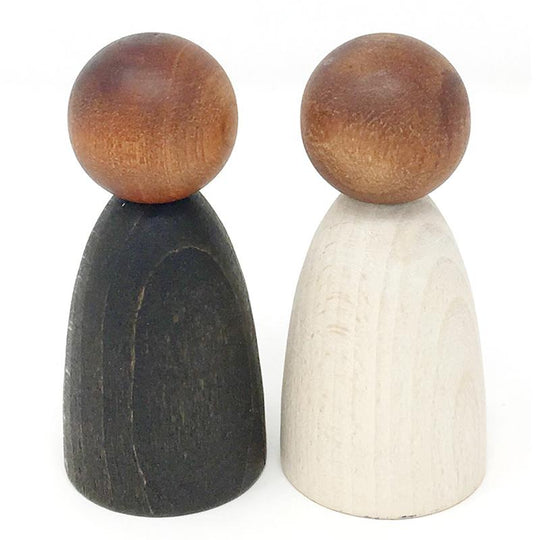 Adult Nins in Dark Wood