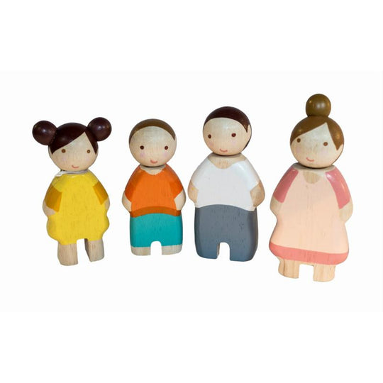 Wooden Family of Four